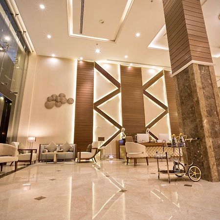 Ayam Lilian Aparthotel Burajda Zewnętrze zdjęcie