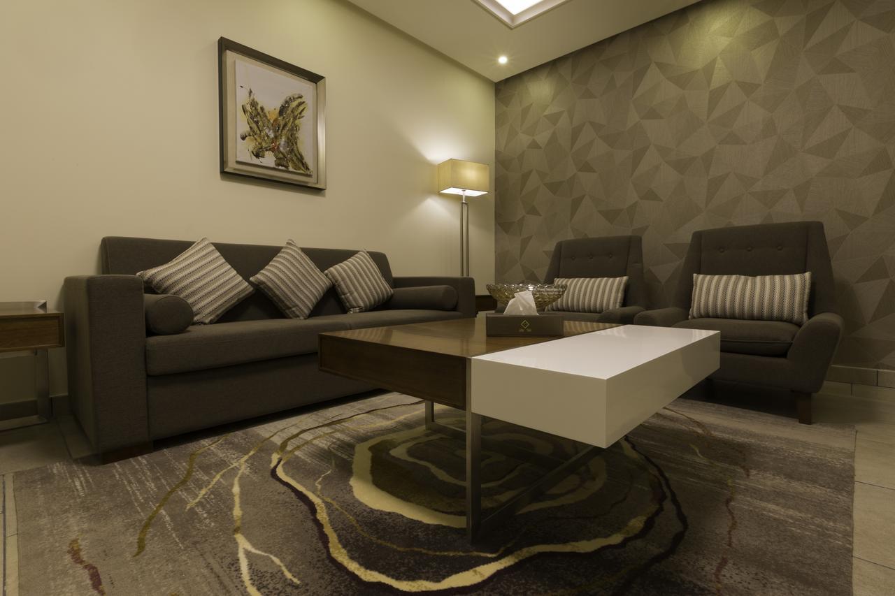 Ayam Lilian Aparthotel Burajda Zewnętrze zdjęcie